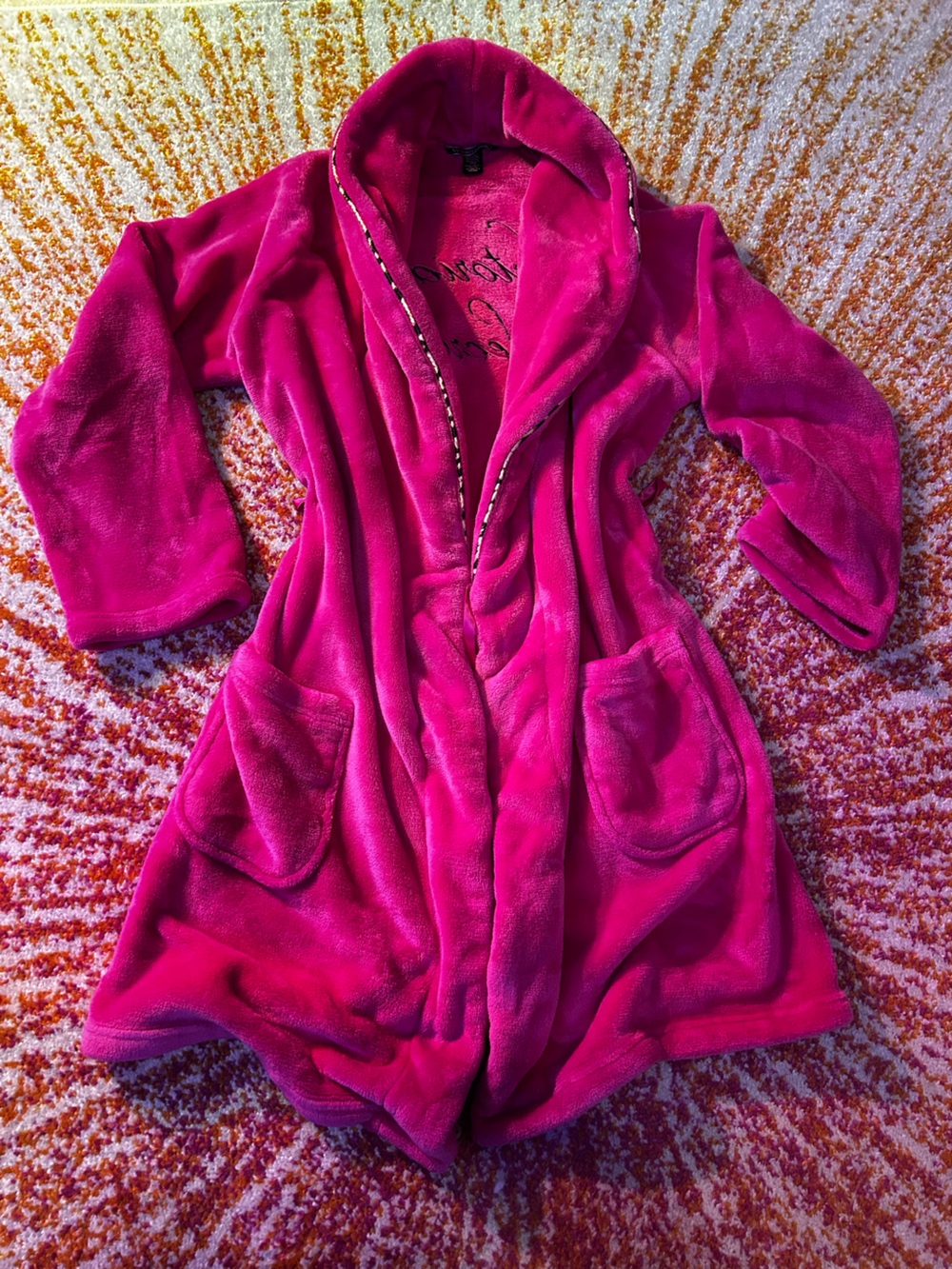 Victoria's Secret Hot Pink Plush Hooded Robe
